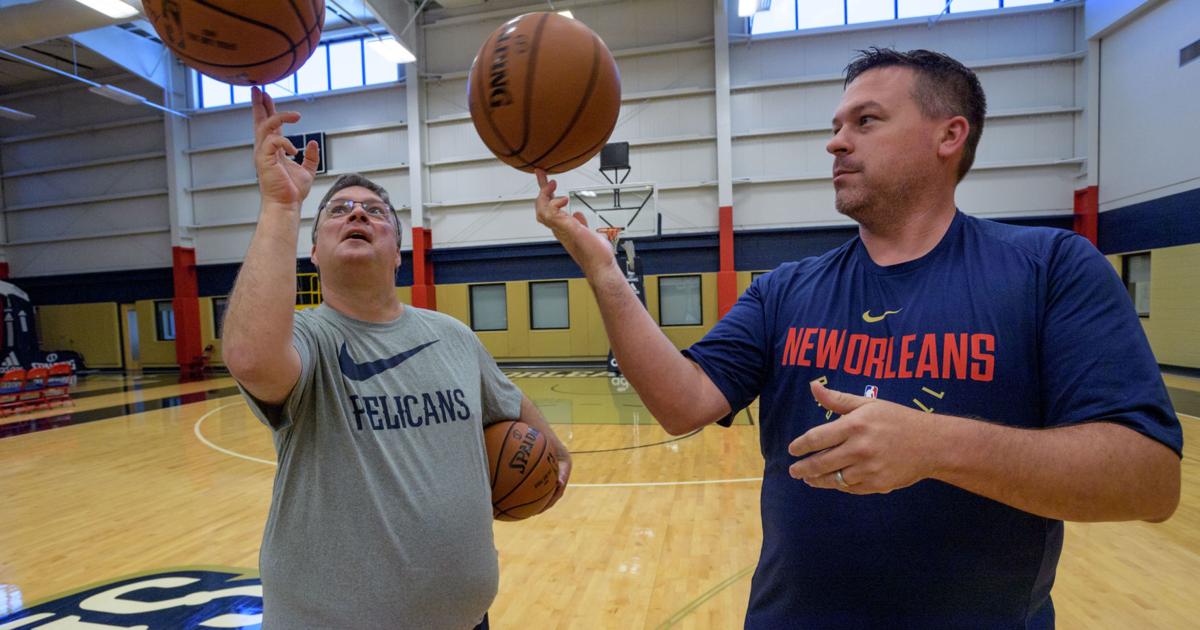 Pelicans part ways with long-time equipment manager | Pelicans