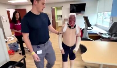 10-year-old Northeast Philadelphia plane crash survivor rings bell before Sixers-Timberwolves game | National and World News