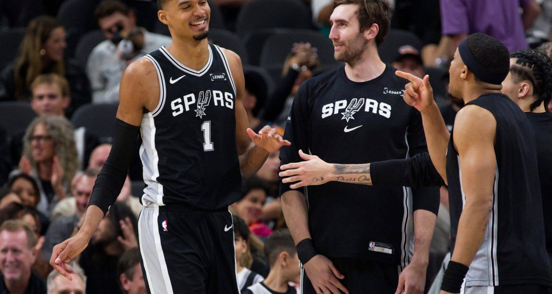 Spurs’ Wembanyama leaves game against 76ers in first half with bruised left rib