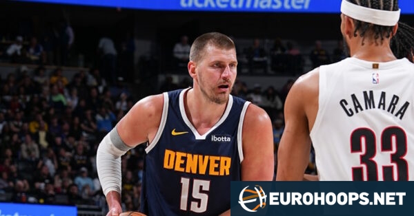 Jokic cryptic on timeout message, backs coach Malone for NCAA success