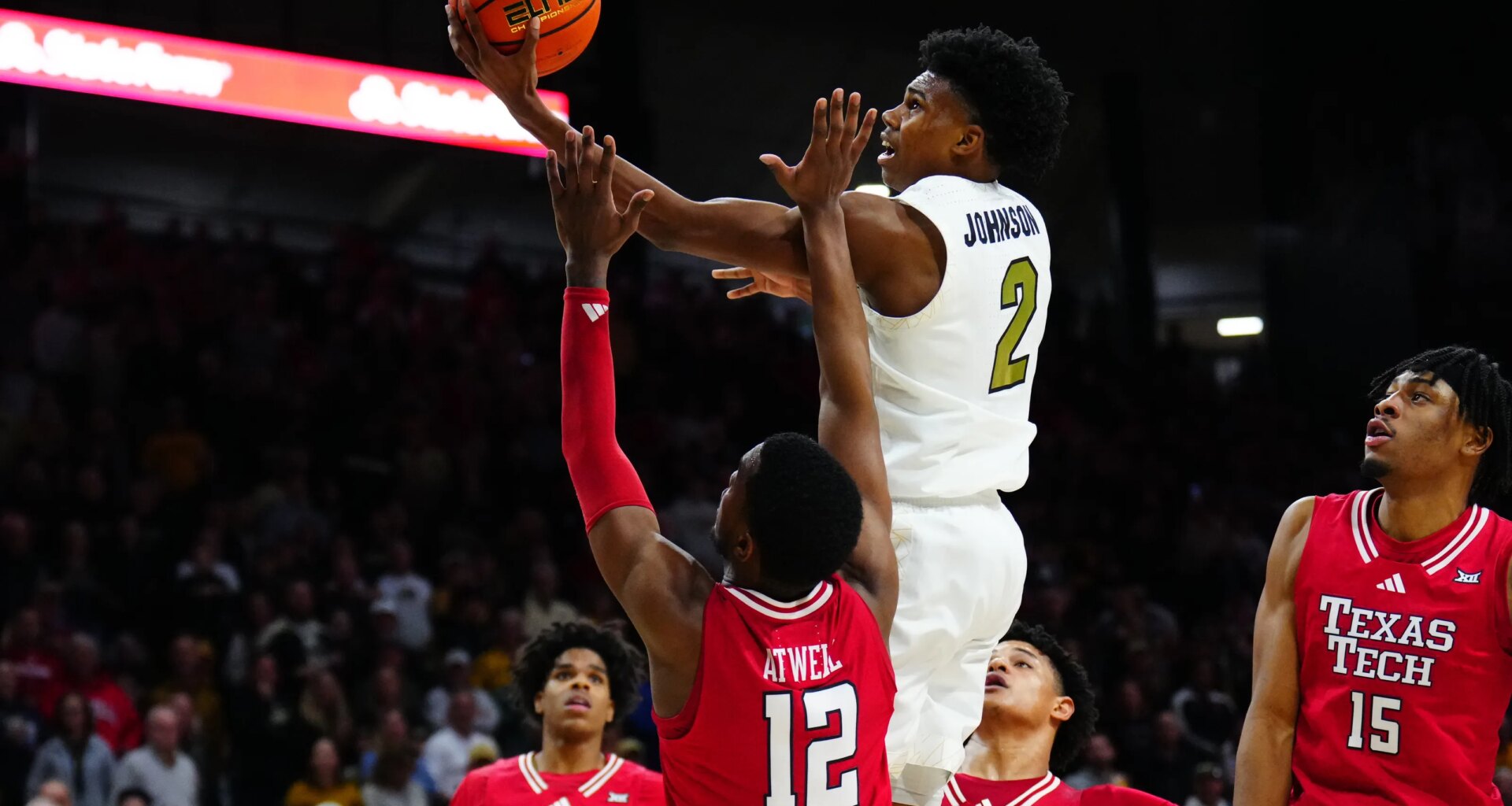 Isaiah Johnson transfers to Texas basketball