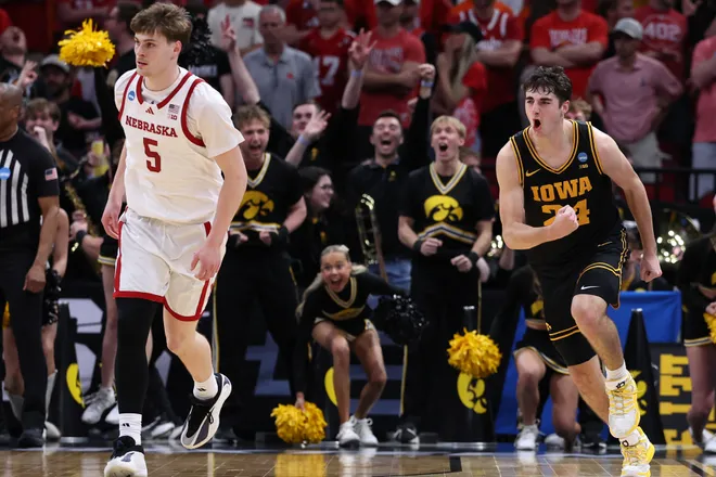 Mar 26, 2026; Houston, TX, USA; Iowa Hawkeyes guard Tate Sage (24) reacts in the second half during a Sweet Sixteen game of the South Regional of the men's 2026 NCAA Tournament at Toyota Center. Mandatory Credit: Troy Taormina-Imagn Images