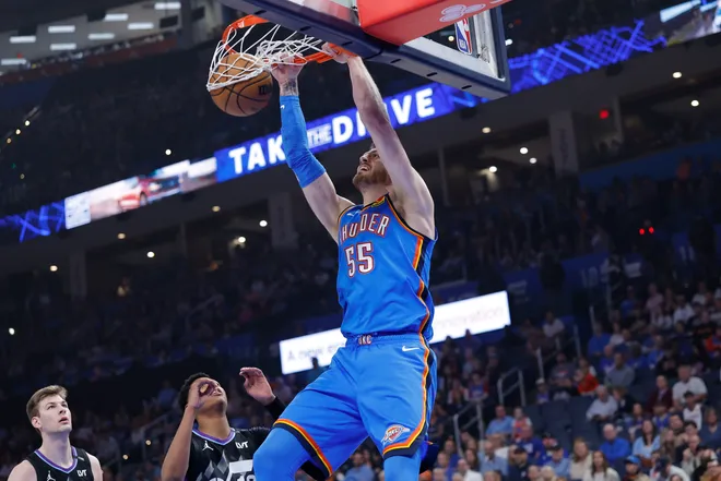 Apr 5, 2026; Oklahoma City, Oklahoma, USA; Oklahoma City Thunder center Isaiah Hartenstein (55) dunks against the Utah Jazz during the first quarter at Paycom Center. Mandatory Credit: Alonzo Adams-Imagn Images