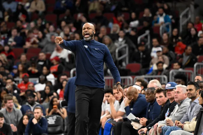 Apr 10, 2026; Chicago, Illinois, USA; Orlando Magic Head Coach Jamahl Mosley directs his team during the second half against the Chicago Bulls at the United Center. Mandatory Credit: Matt Marton-Imagn Images