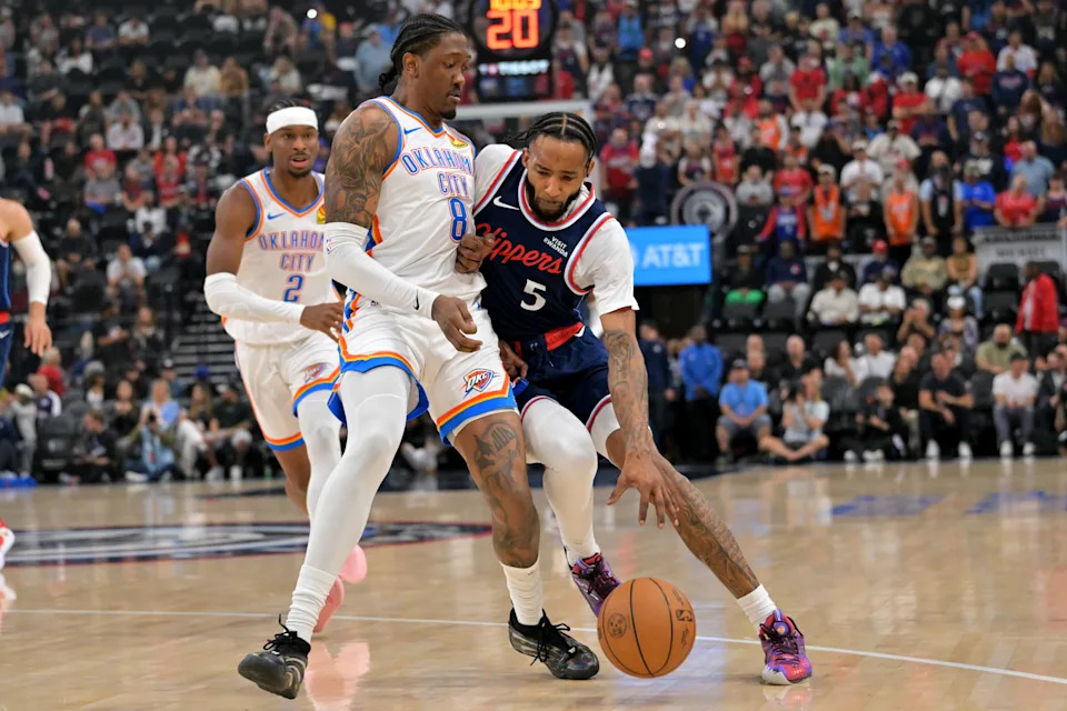 Apr 8, 2026; Inglewood, California, USA; Oklahoma City Thunder guard Jalen Williams (8) defends Los Angeles Clippers forward Derrick Jones Jr. (5) in the first half at Intuit Dome. Mandatory Credit: Jayne Kamin-Oncea-Imagn Images