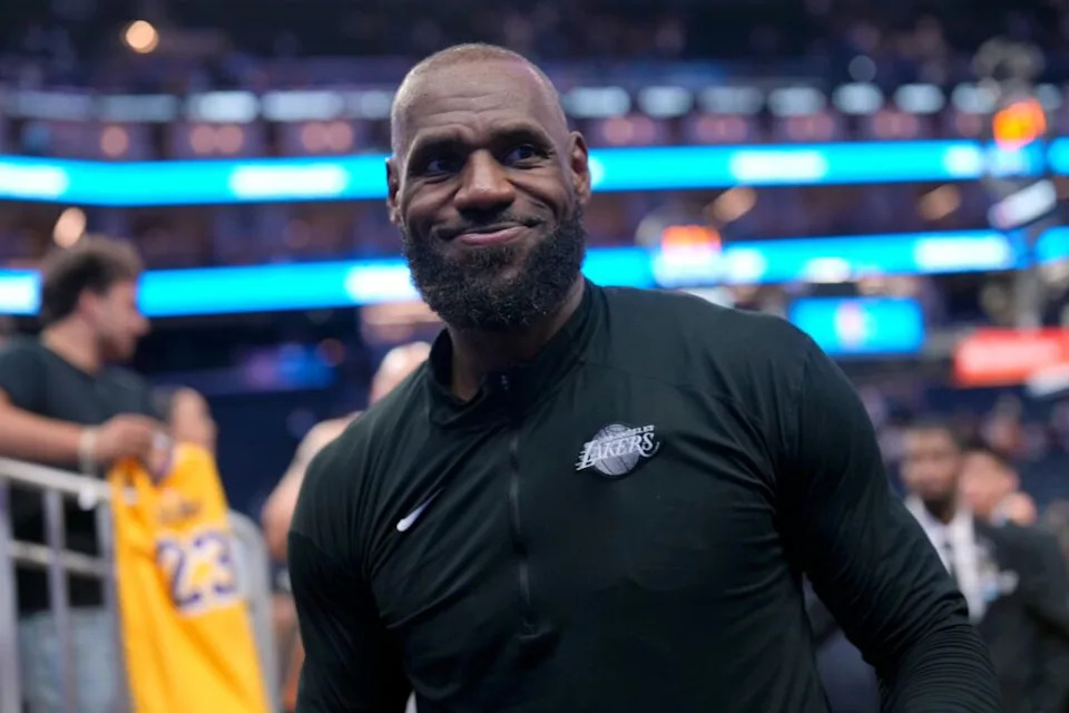 Los Angeles Lakers forward LeBron James (23) walks off the court after the game against the Golden State Warriors at the Chase Center. Mandatory Credit: Cary Edmondson-Imagn Images
