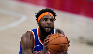 Knicks' Mitchell Robinson reacts to Hawks' Hack-a-Mitch plan