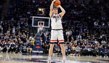 Former UConn guard finds new home with familiar coach