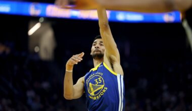 Why a righthanded Warrior Malevy Leons shot free throws with his left