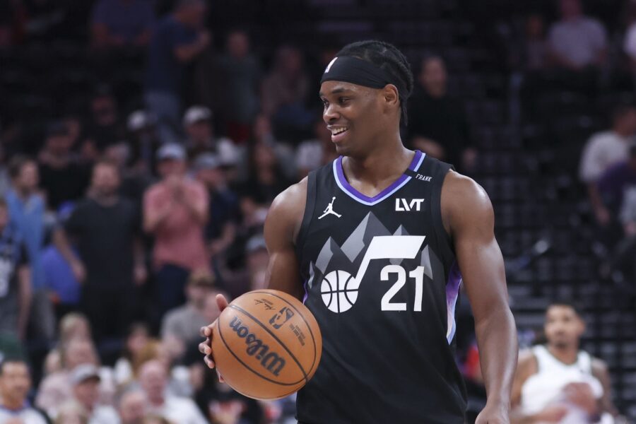 Jazz To Sign Bez Mbeng To Two-Year Deal