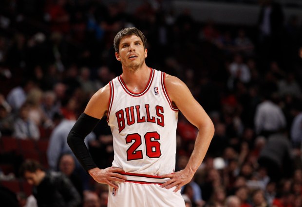The Bulls' Kyle Korver watches a free throw against the Rockets on April 2, 2012, at the United Center. (Nuccio DiNuzzo/Chicago Tribune)