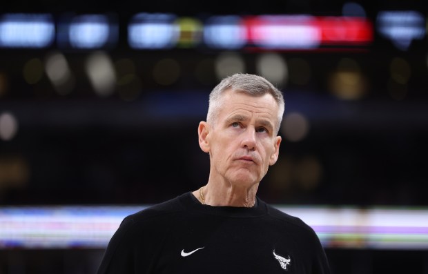 Chicago Bulls head coach Billy Donovan walks along the bench in the second half of a game against the Indiana Pacers at the United Center in Chicago on April 1, 2026. (Chris Sweda/Chicago Tribune)