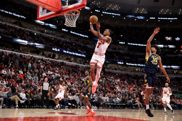Chicago Bulls guard Rob Dillingham (7) sails in for a layup in the second half of a game against the Indiana Pacers at the United Center in Chicago on April 1, 2026. (Chris Sweda/Chicago Tribune)