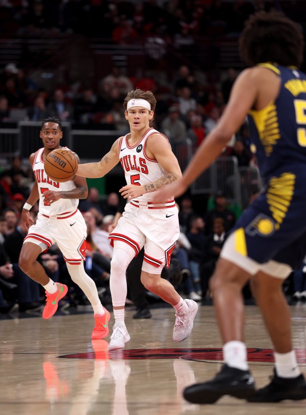 Chicago Bulls guard Mac McClung (5) brings the ball up the court in the second half of a game against the Indiana Pacers at the United Center in Chicago on April 1, 2026. (Chris Sweda/Chicago Tribune)