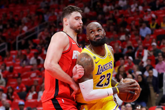 James makes tying 3 as Lakers storm back late, win in OT and take a 3-0 series lead over the Rockets