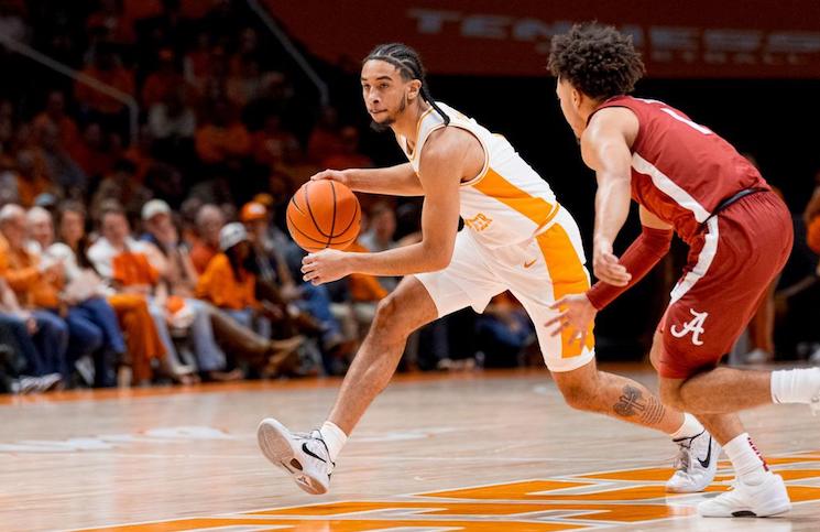 Former Tennessee Basketball Guard Plans To Re-Enter Transfer Portal