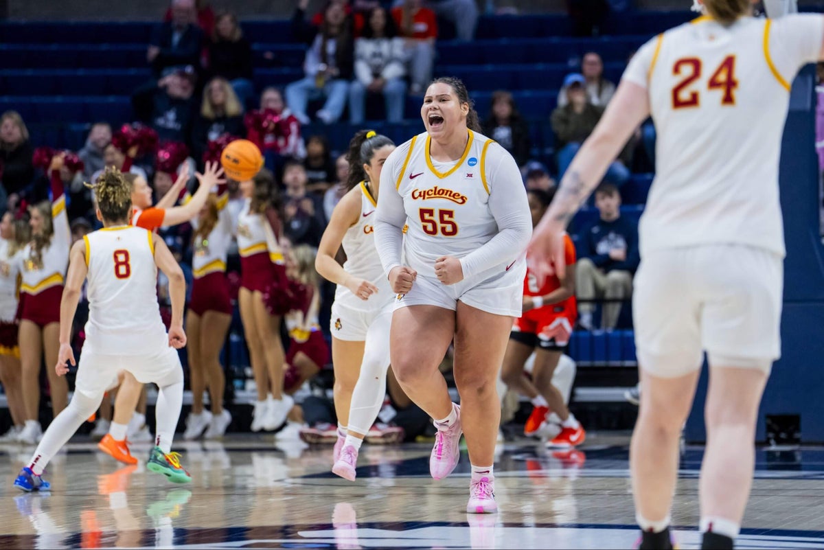 Where will Audi Crooks go as a transfer after leaving Iowa State?