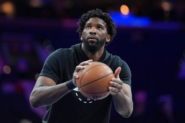 76ers' Joel Embiid Clowns Reporter for Incorrect Injury Report