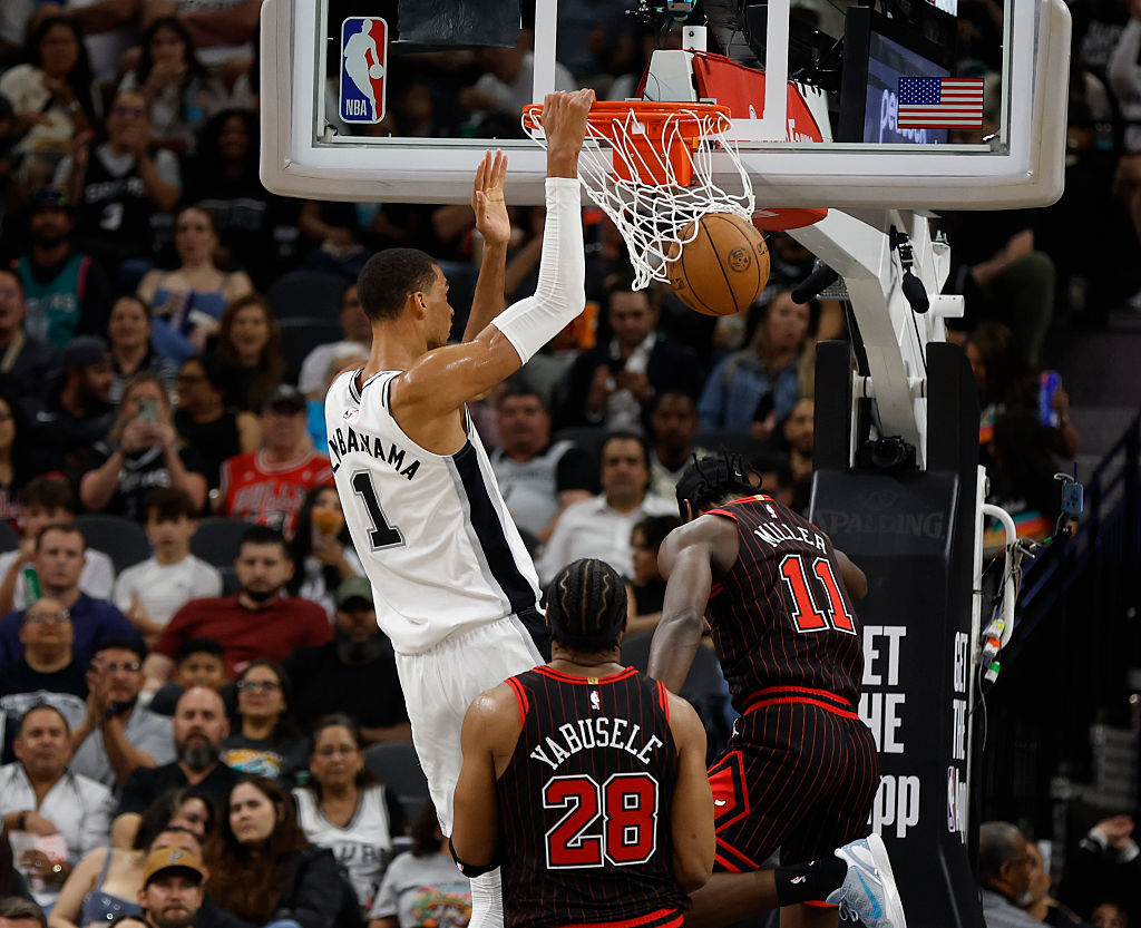 SAN ANTONIO, TX -MARCH 30: Victor Wembanyama #1 of the San Antonio Spurs dunks over the Chicago Bulls in the first half at Frost Bank Center on March 30, 2026 in San Antonio, Texas. NOTE TO USER: User expressly acknowledges and agrees that, by downloading and or using this photograph, User is consenting to terms and conditions of the Getty Images License Agreement. (Photo by Ronald Cortes/Getty Images)