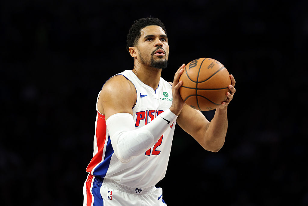 MINNEAPOLIS, MINNESOTA - MARCH 28: Tobias Harris #12 of the Detroit Pistons shoots a free throw against the Minnesota Timberwolves in the first quarter at Target Center on March 28, 2026 in Minneapolis, Minnesota. NOTE TO USER: User expressly acknowledges and agrees that, by downloading and or using this photograph, User is consenting to the terms and conditions of the Getty Images License Agreement. (Photo by David Berding/Getty Images)