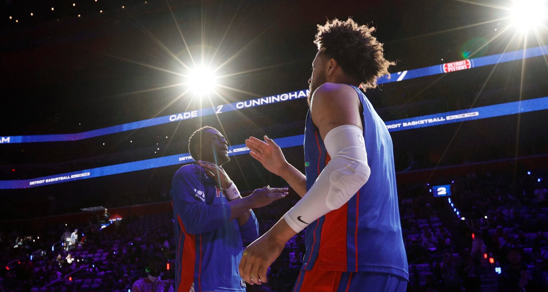 Live updates: Thunder-Clippers and other action from a 7-game night