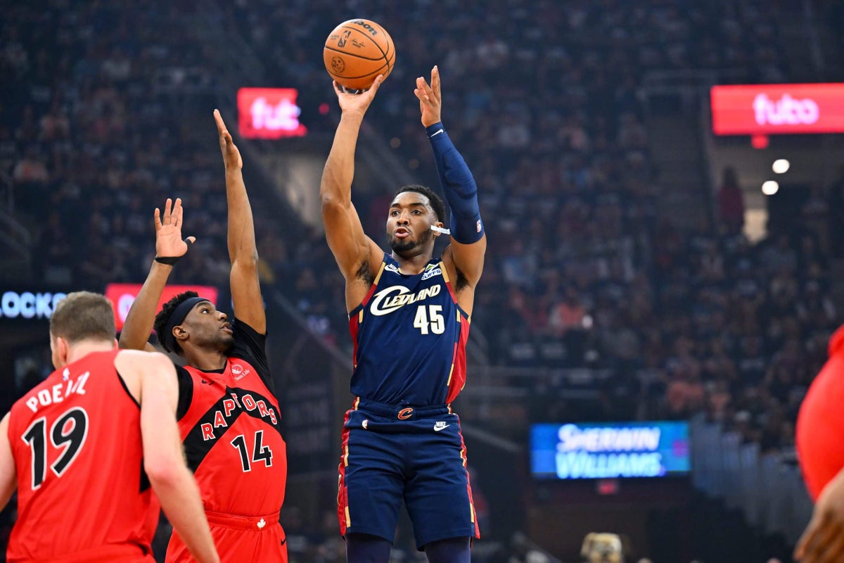 Donovan Mitchell, James Harden lead Cavaliers over Raptors. 3 takeaways from Game 1