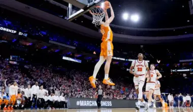 Tennessee Basketball Starting Forward Entering Transfer Portal
