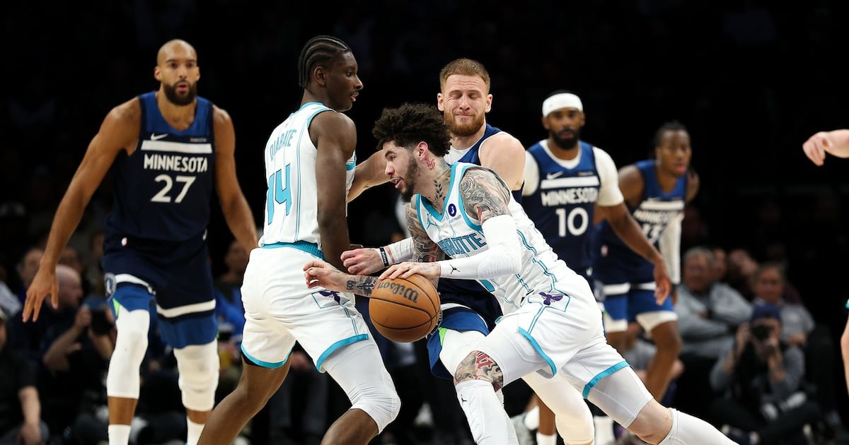 Charlotte Hornets win fourth straight behind 35 points from LaMelo Ball in win over Minnesota Timberwolves
