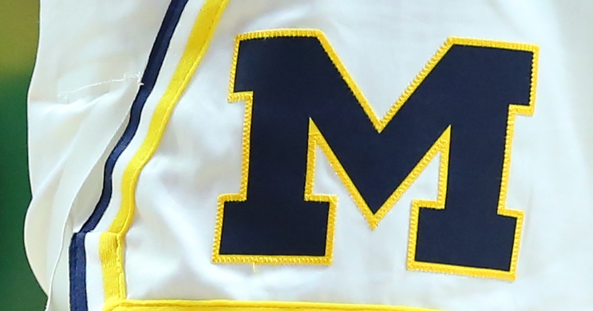 Feb 7, 2026; Lexington, Kentucky, USA; Tennessee Volunteers forward J.P. Estrella (13) celebrates a basket during the second half against the Kentucky Wildcats at Rupp Arena at Central Bank Center. Mandatory Credit: Jordan Prather-Imagn Images
