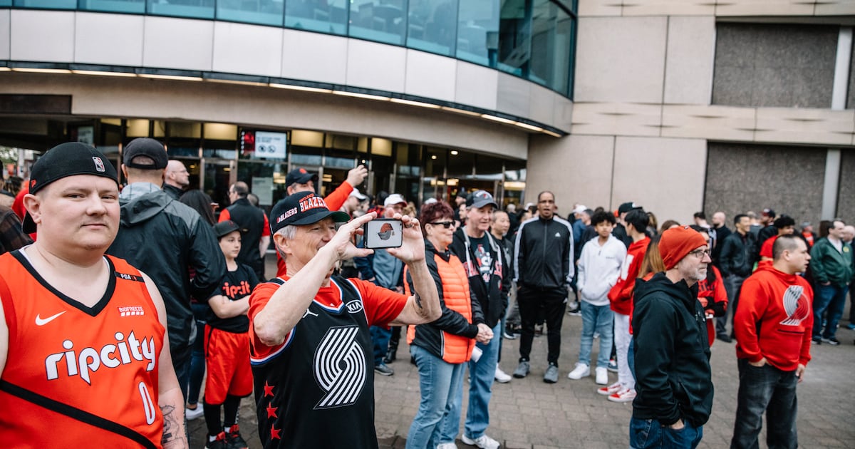 Blazers, Thorns, Business Chamber and Performance Groups Urge Council to Kill Ride-Hailing Proposal