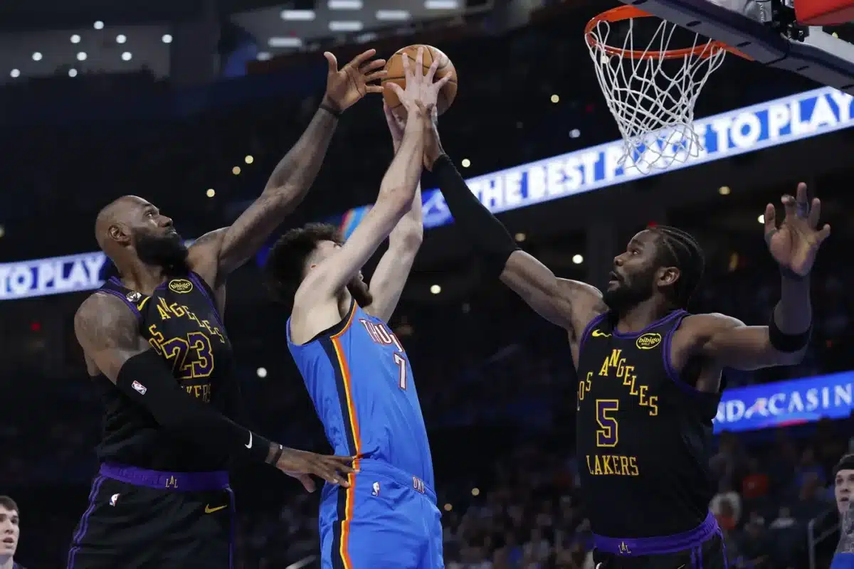 Lakers vs. Mavericks Prediction: Mavs Spread, LeBron Over