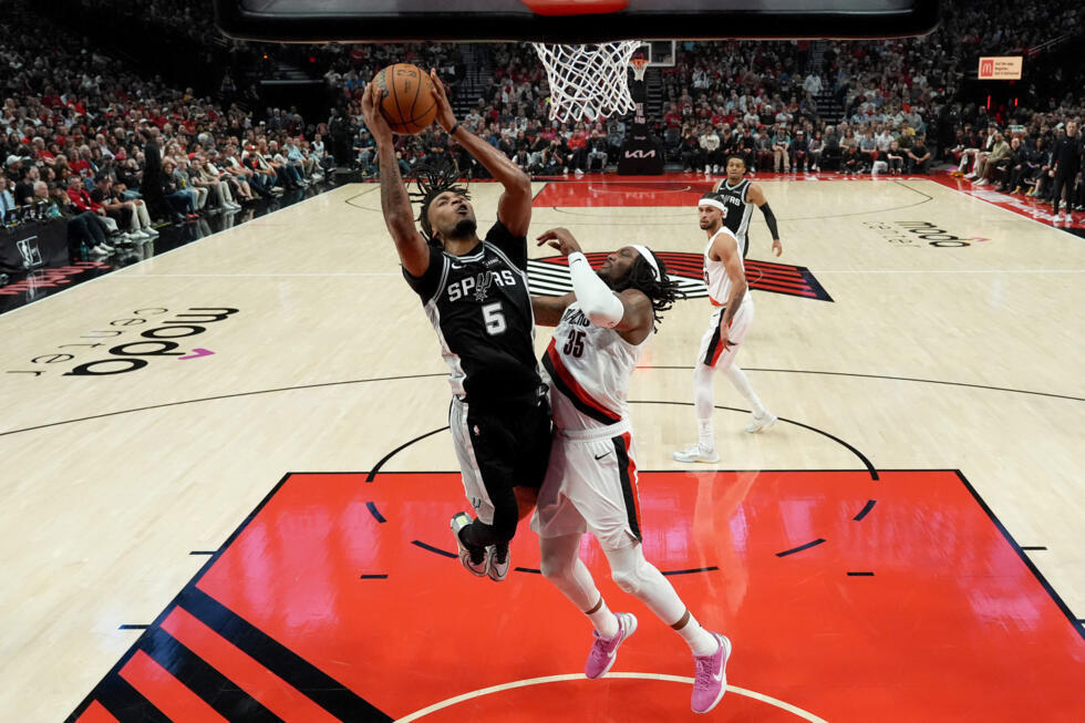 Stephon Castle of the San Antonio Spurs attempts a layup in the Spurs' victory over the Portland Trail Blazers in game three of their NBA playoff series