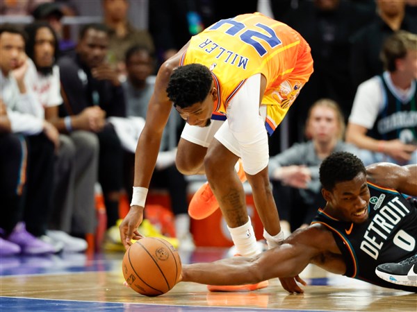 Jalen Duren scores 20 points and the Detroit Pistons beat the Charlotte Hornets 118-100