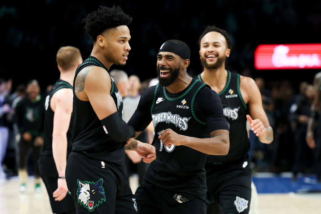 Minnesota clinches playoff berth