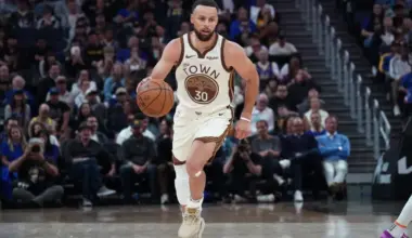 Warriors urged to pair Stephen Curry with $153 million two-time NBA Finals MVP image