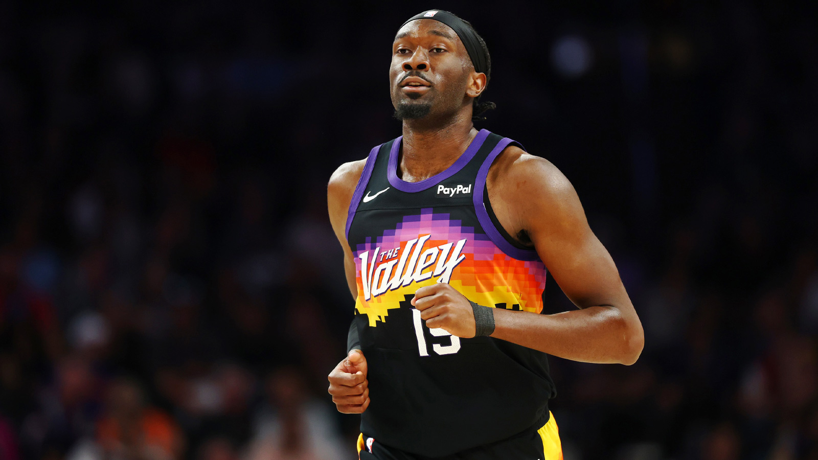 Suns center Mark Williams (15) against the Portland Trail Blazers at Mortgage Matchup Center