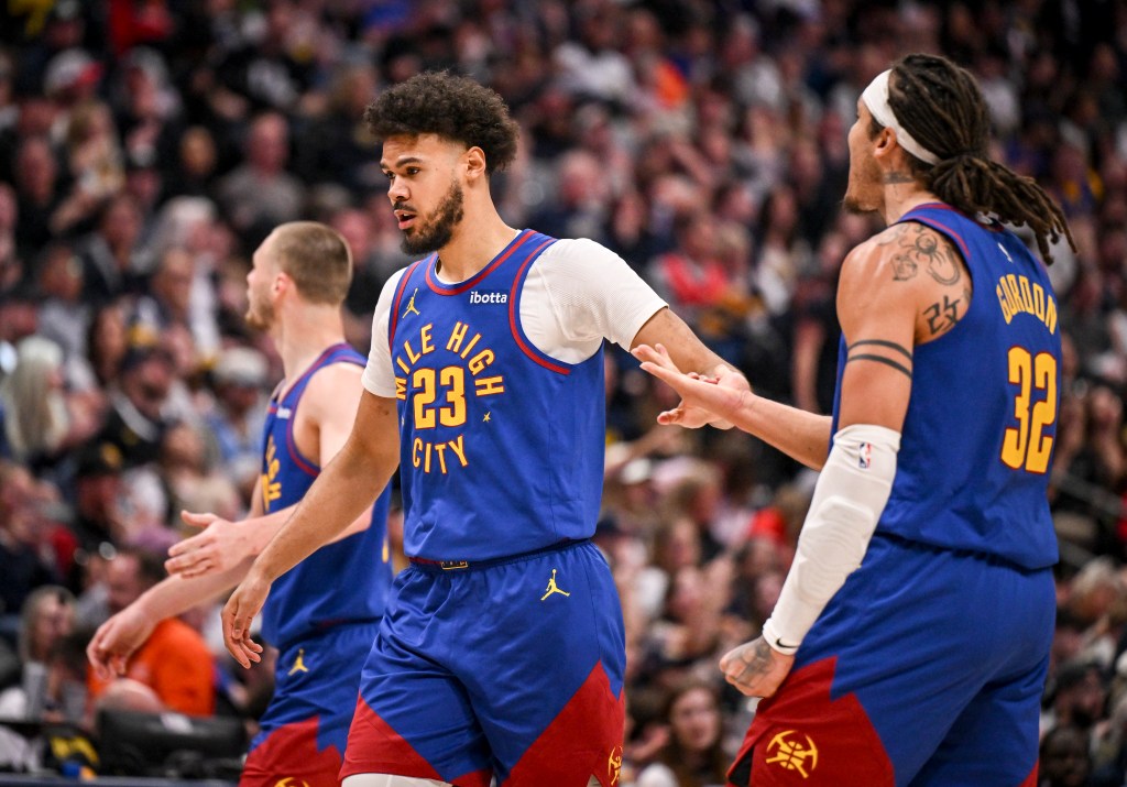 Aaron Gordon practices, Peyton Watson ready to up minutes