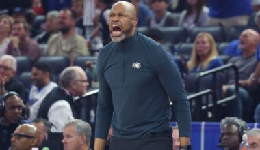 Magic whip Hornets, ready for top-seeded Pistons