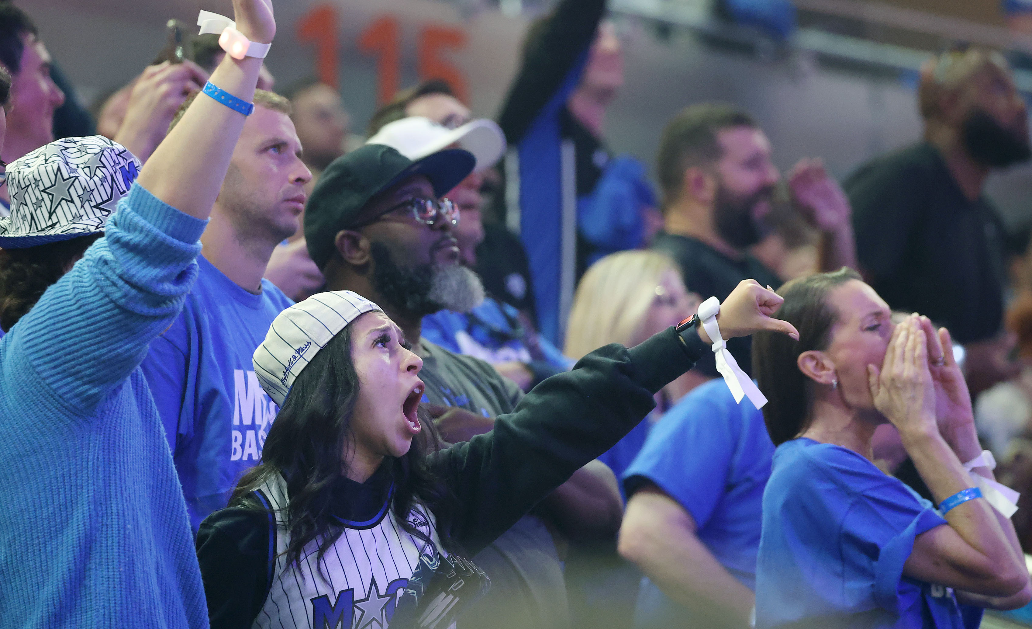 Orlando fans cheer during the Charlotte Hornets at Orlando Magic...