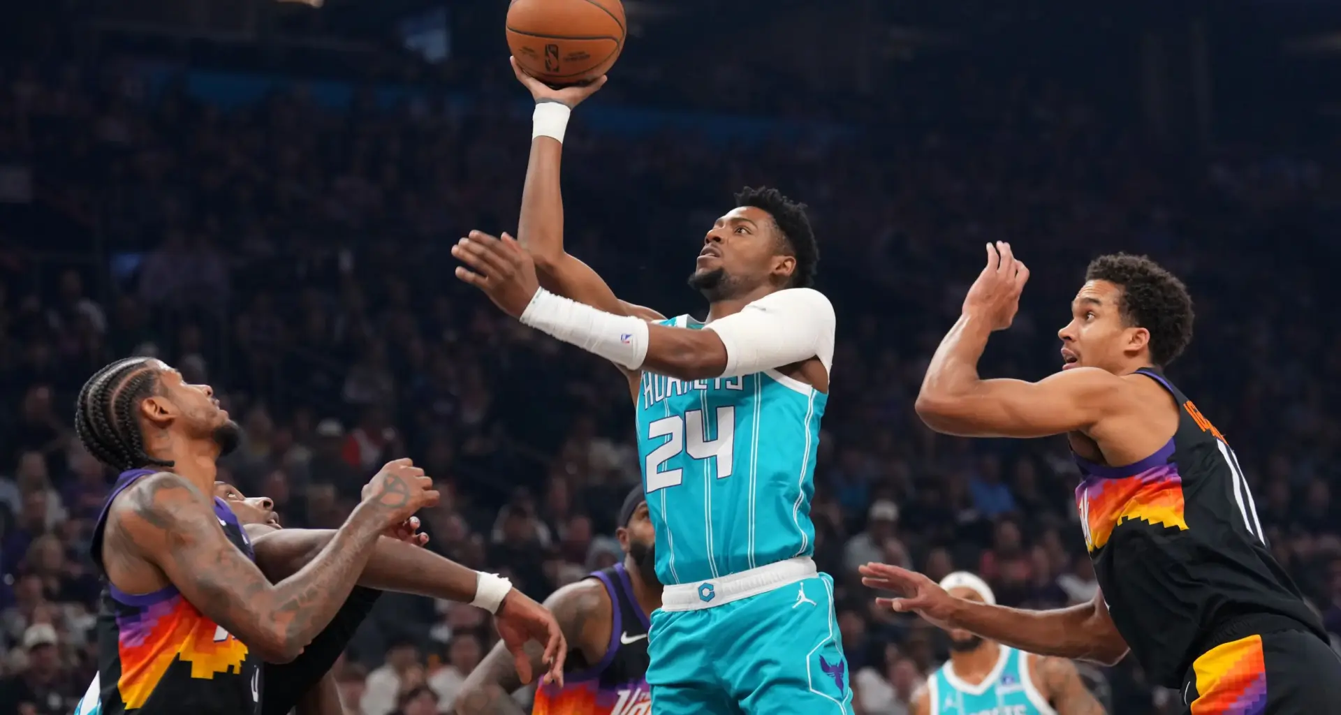 Charlotte Hornets vs Phoenix Suns: Prediction and Preview