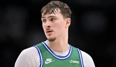 Latest 2026 Mock Draft predicts Mavericks land back-to-back No. 1 picks, pair Cooper Flagg with 6'9" 25.5 PPG March Madness hero image