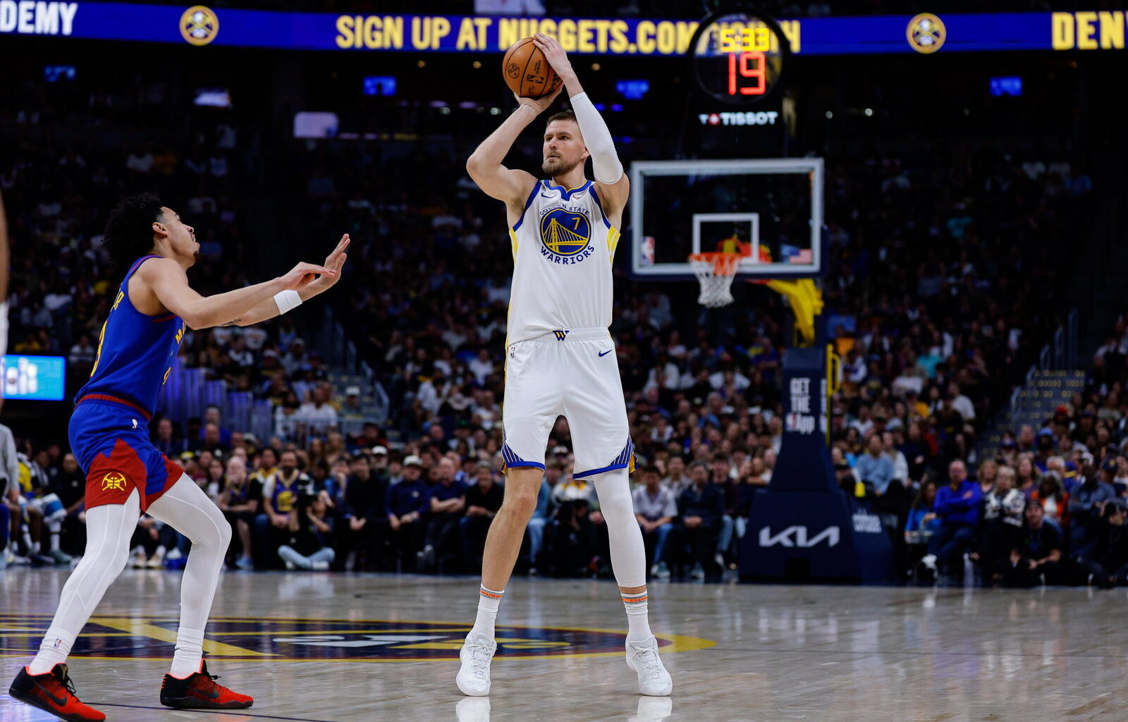 The Golden State Warriors Must Extend Kristaps Porziņģis – The Lead