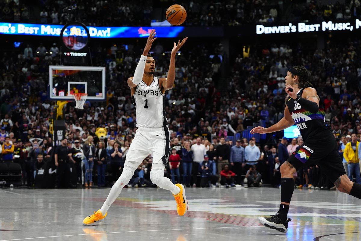 Nuggets Outlast Spurs In OT As Jokic Outduels Wembanyama