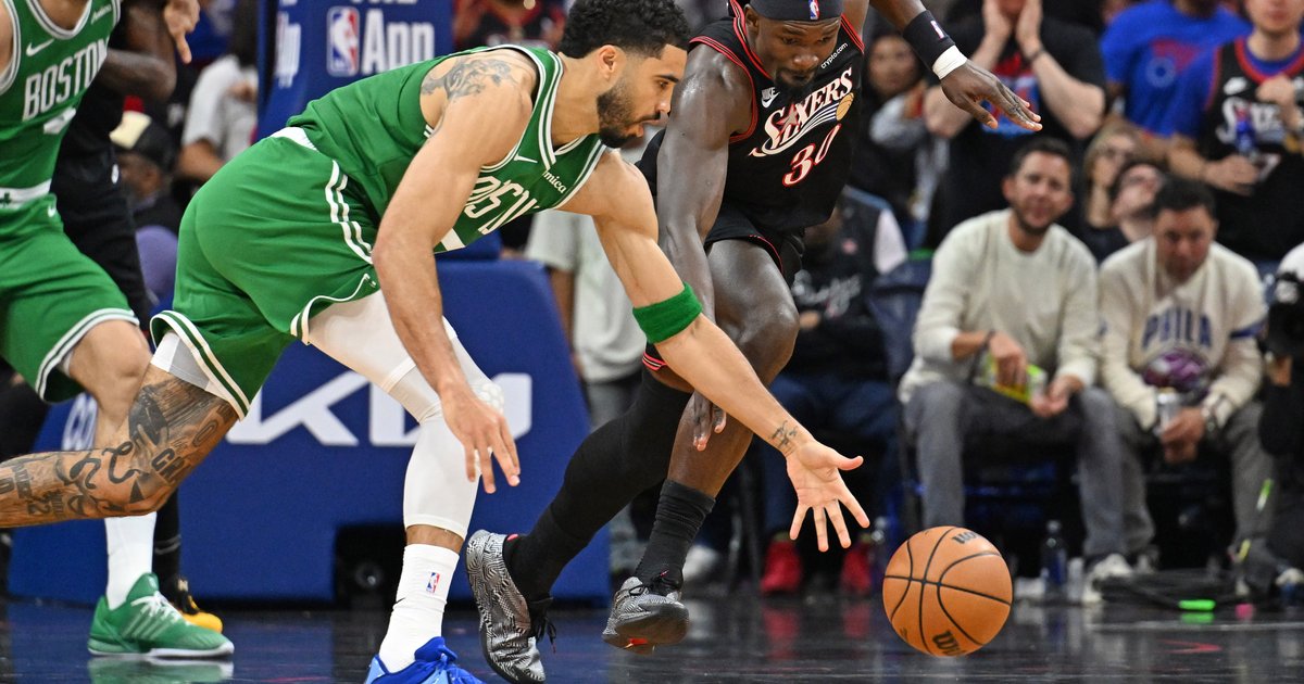 In Sixers' Game 3 loss, Adem Bona and Andre Drummond 'were trying as best as they could,' but their flaws were costly