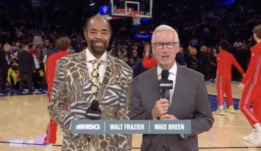 Walt 'Clyde' Frazier makes wild Iran, Bulls comment to open Knicks broadcast