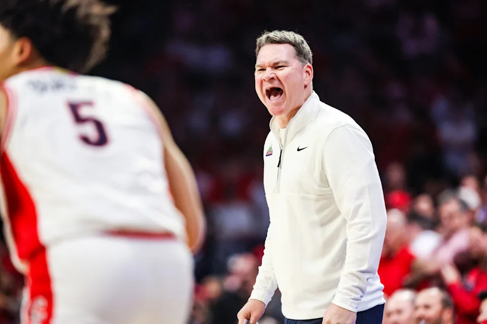 Feb 14, 2026; Tucson, Arizona, USA; Arizona Wildcats head coach Tommy Lloyd yells out to players during the first half of the game against the Texas Tech Red Raiders at McKale Memorial Center. Mandatory Credit: Aryanna Frank-Imagn Images© Aryanna Frank-Imagn Images