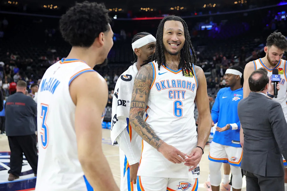 INGLEWOOD, CALIFORNIA - APRIL 08: (L-R) Jared McCain #3, Shai Gilgeous-Alexander #2, and Jaylin Williams #6 of the Oklahoma City Thunder celebrate the win against the Los Angeles Clippers during an NBA game at Intuit Dome on April 08, 2026 in Inglewood, California. NOTE TO USER: User expressly acknowledges and agrees that, by downloading and or using this photograph, User is consenting to the terms and conditions of the Getty Images License Agreement. (Photo by Ryan Sirius Sun/Getty Images)