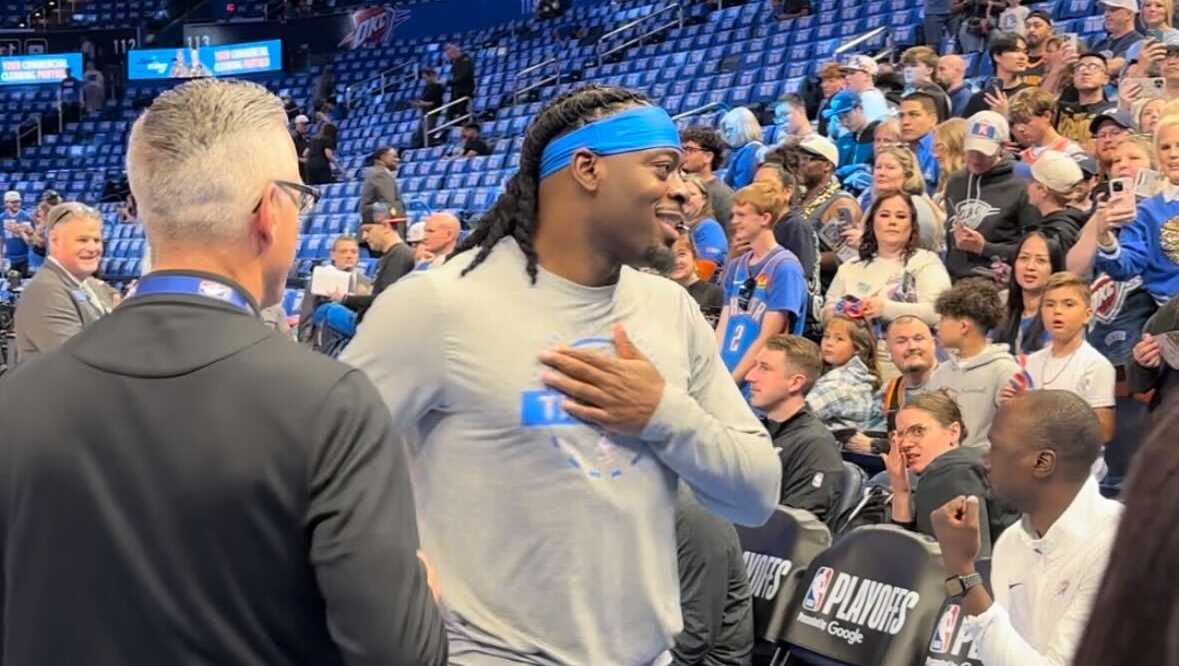 WATCH: Thunder fans wish Lu Dort a happy birthday ahead of Thunder-Suns Game 1