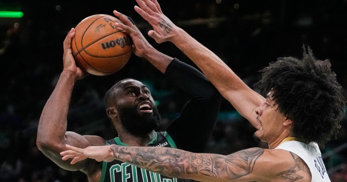 Celtics clinch No. 2 seed in Eastern Conference playoffs with blowout win over Pelicans