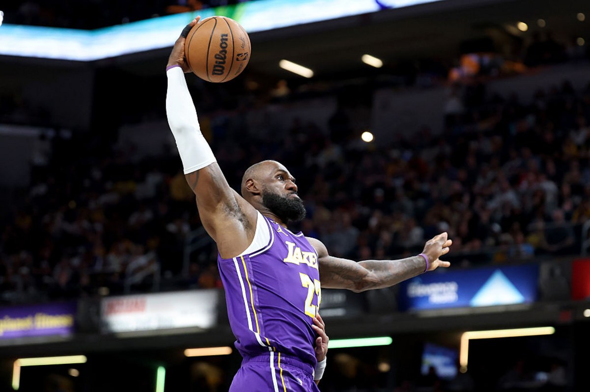 Could LeBron James Leave Lakers for Nuggets?